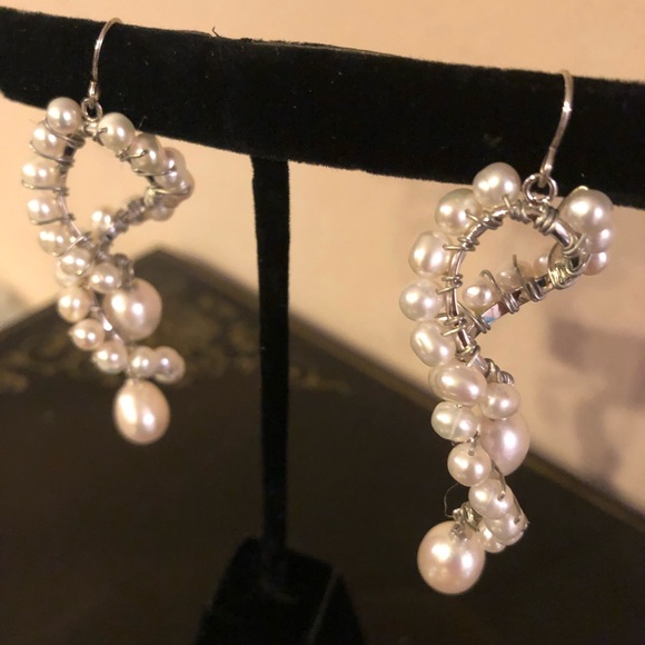 Huge Dangling Earrings Genuine White Pearls - Picture 3 of 3